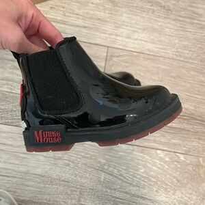 Zara Baby x Disney

Minnie Mouse boots
Toddler size 7